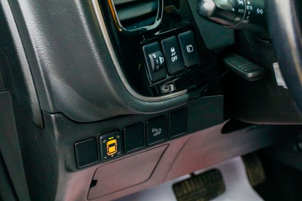 car Mitsubishi Outlander id11174 photo #12