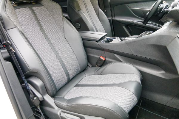 car Peugeot 5008 id11501 photo #8
